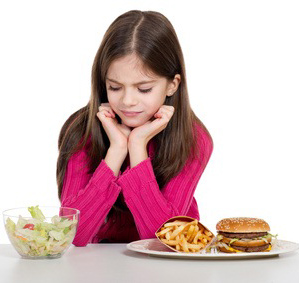 little girl dont like healthy green salad