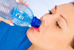 هشدار درباره نوشیدن آب و این که چه زمان ممنوع نوشیدن آب