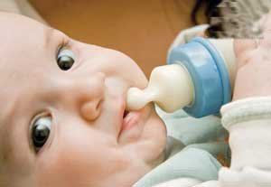 توصیه هایی به مادران در مورد شیر خشک دادن به نوزادان