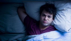 بی خوابی را با 4 راهکار ساده درمان کنید