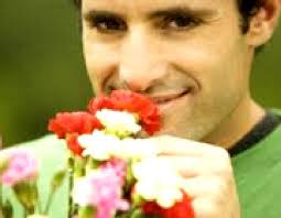 اعصاب خود را تقویت کنید با بوییدن گل