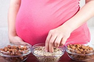 بانوان باردار از مصرف این مواد غذایی غافل نشوید