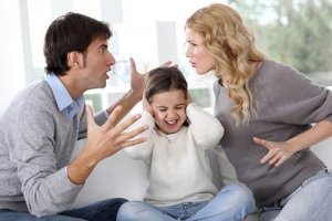 بروز مشکلات روحی روانی بر اثر رفتار نادرست والدین