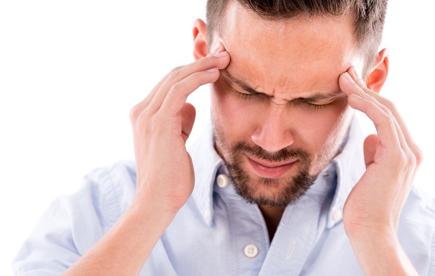 سردرد ناشی از کم آبی بدن و روش های درمان آن