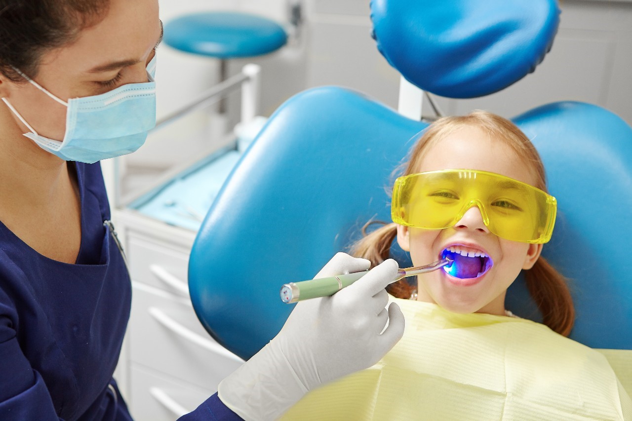 آشنایی با مراحل ایمپلنت دندان